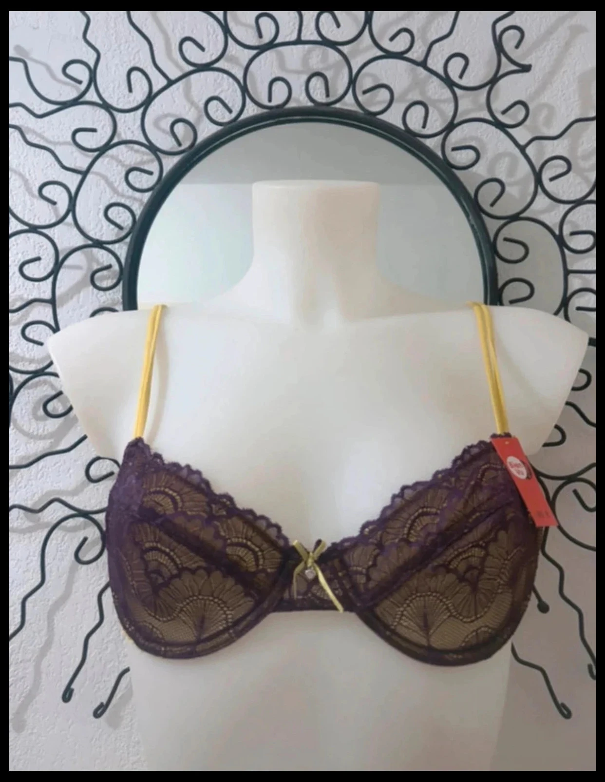 Soutien-gorge Taille 85B - Prune et Lime en dentelle